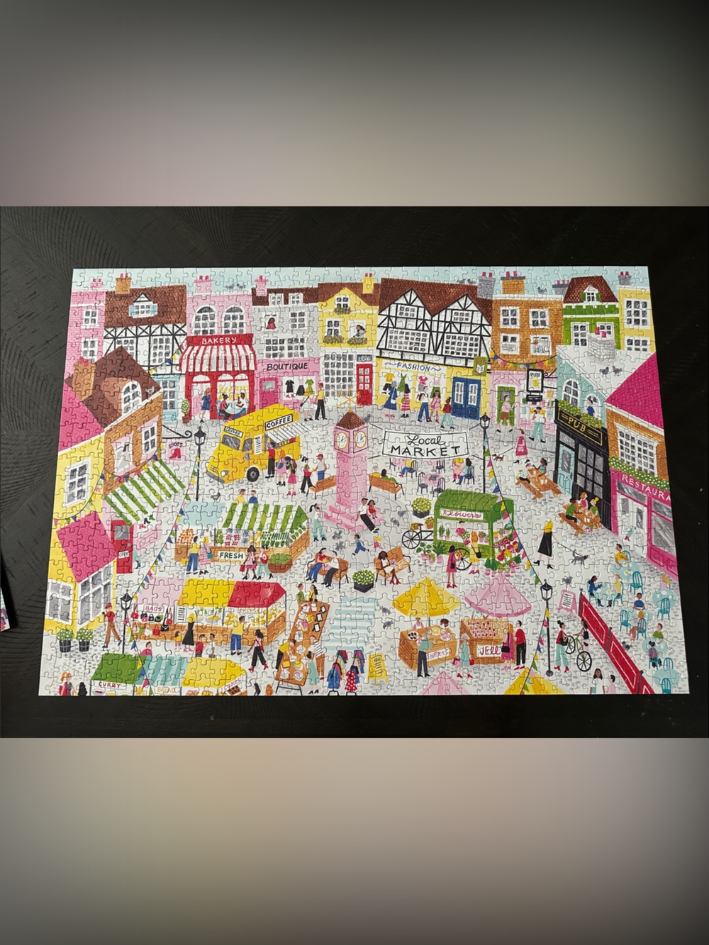 1000-Piece Local Market Scene - Picture 2 of 6
